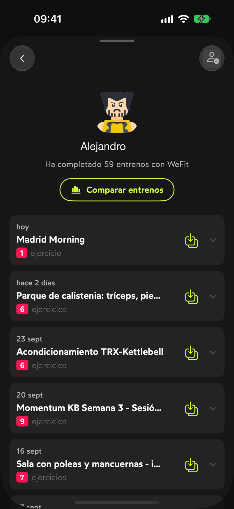 Perfil de un amigo con el botón Comparar entrenos y su lista de entrenos