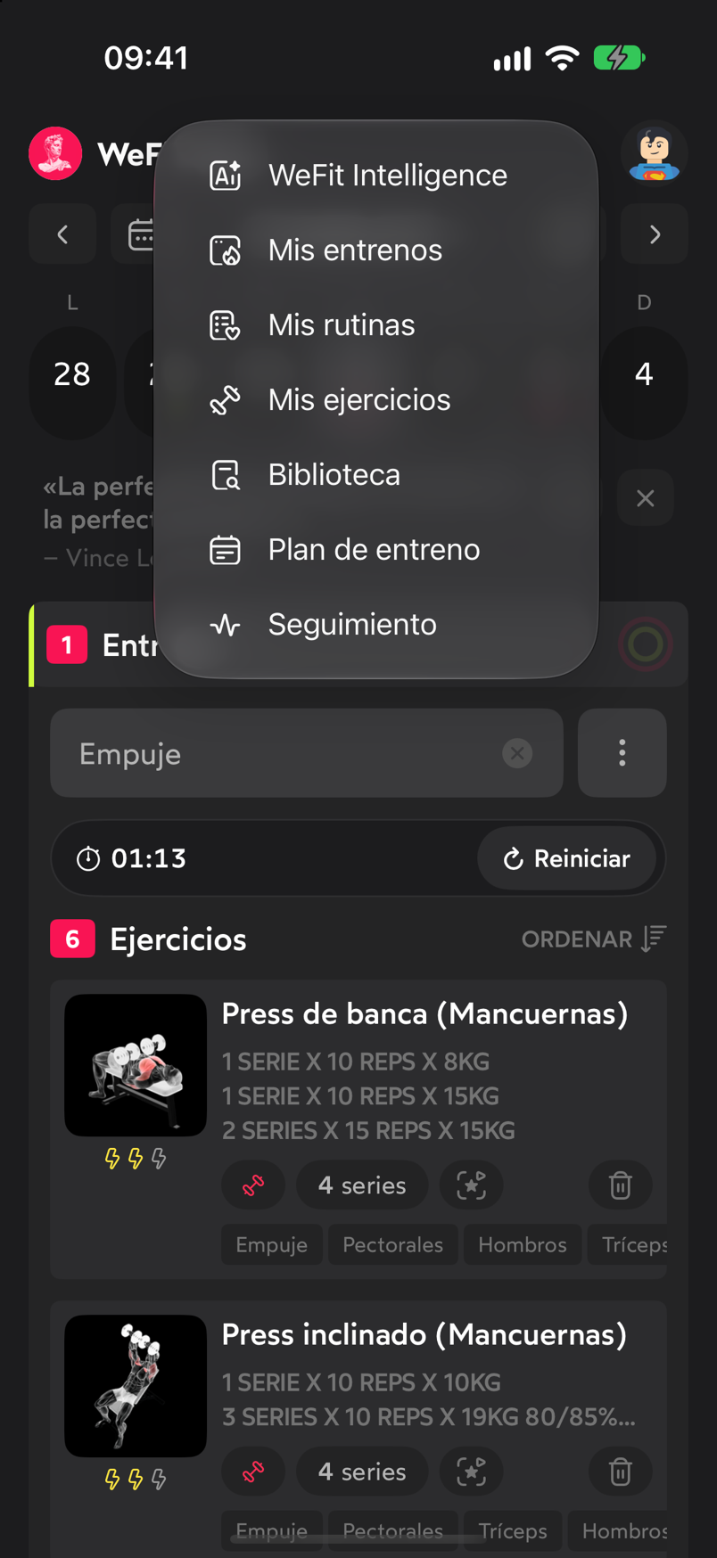 Menú principal de WeFit desplegado con la opción Mis ejercicios