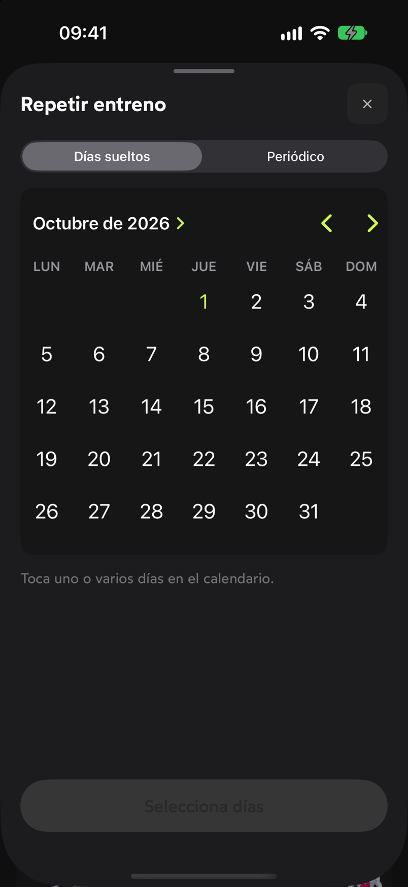 Hoja Repetir entreno de WeFit en la pestaña Días sueltos con el calendario de octubre